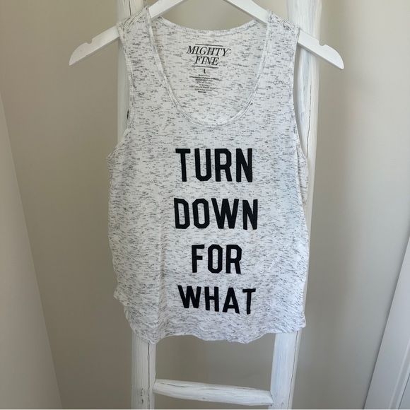 Mighty Fine Gray and White Sleeveless Graphic Tee Tank Top Size Large - Picture 1 of 7